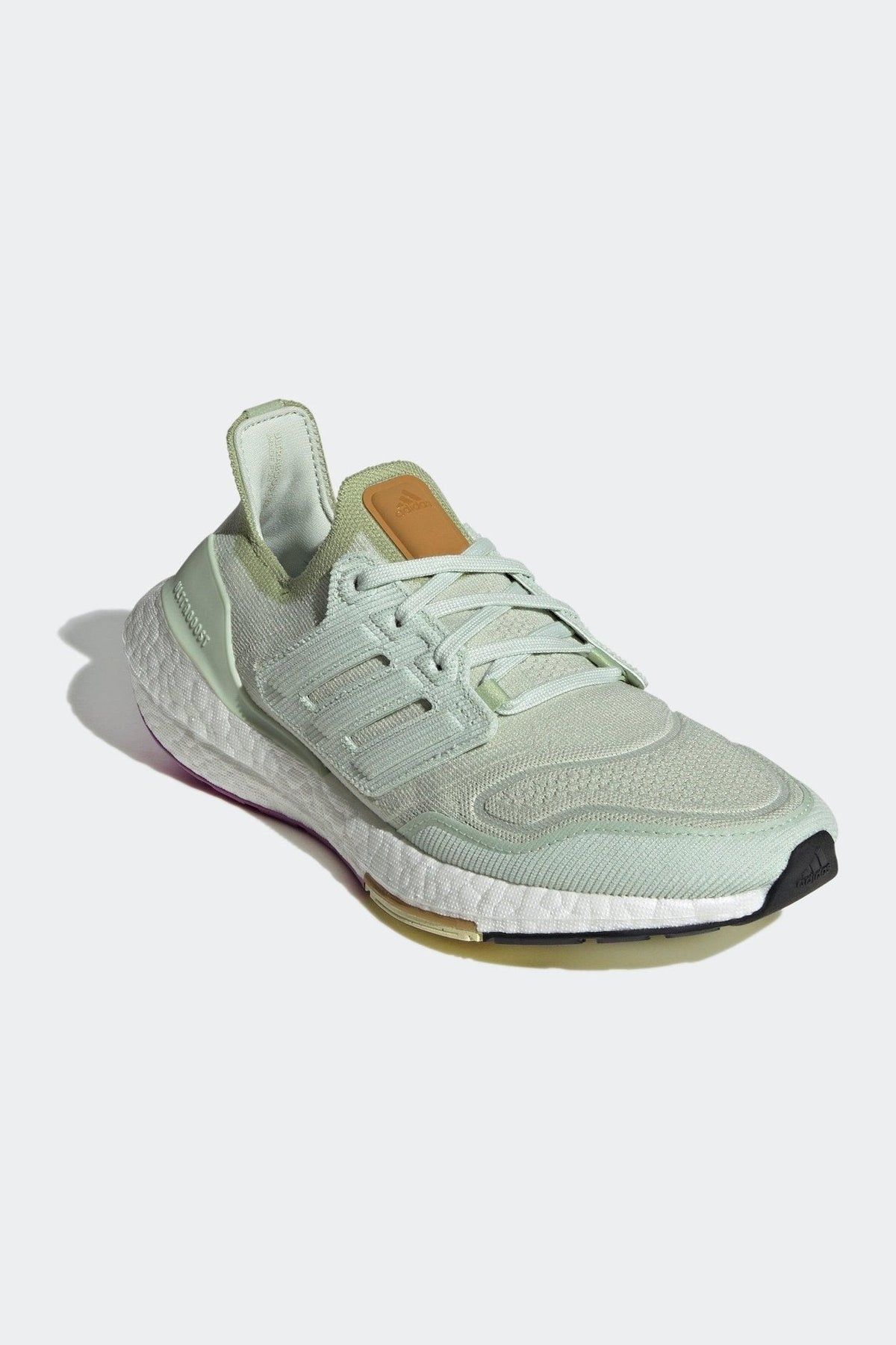 ADIDAS - נעלי ספורט לנשים ULTRABOOST 22 בצבע מנטה - MASHBIR//365