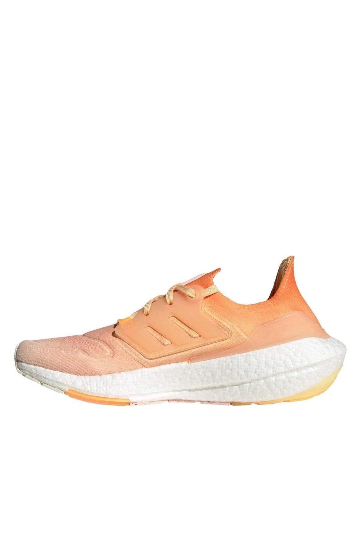 ADIDAS - נעלי ספורט לנשים ULTRABOOST 22 בצבע כתום - MASHBIR//365