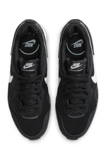 NIKE - נעלי ספורט לנשים Venture Runner בצבע שחור - MASHBIR//365