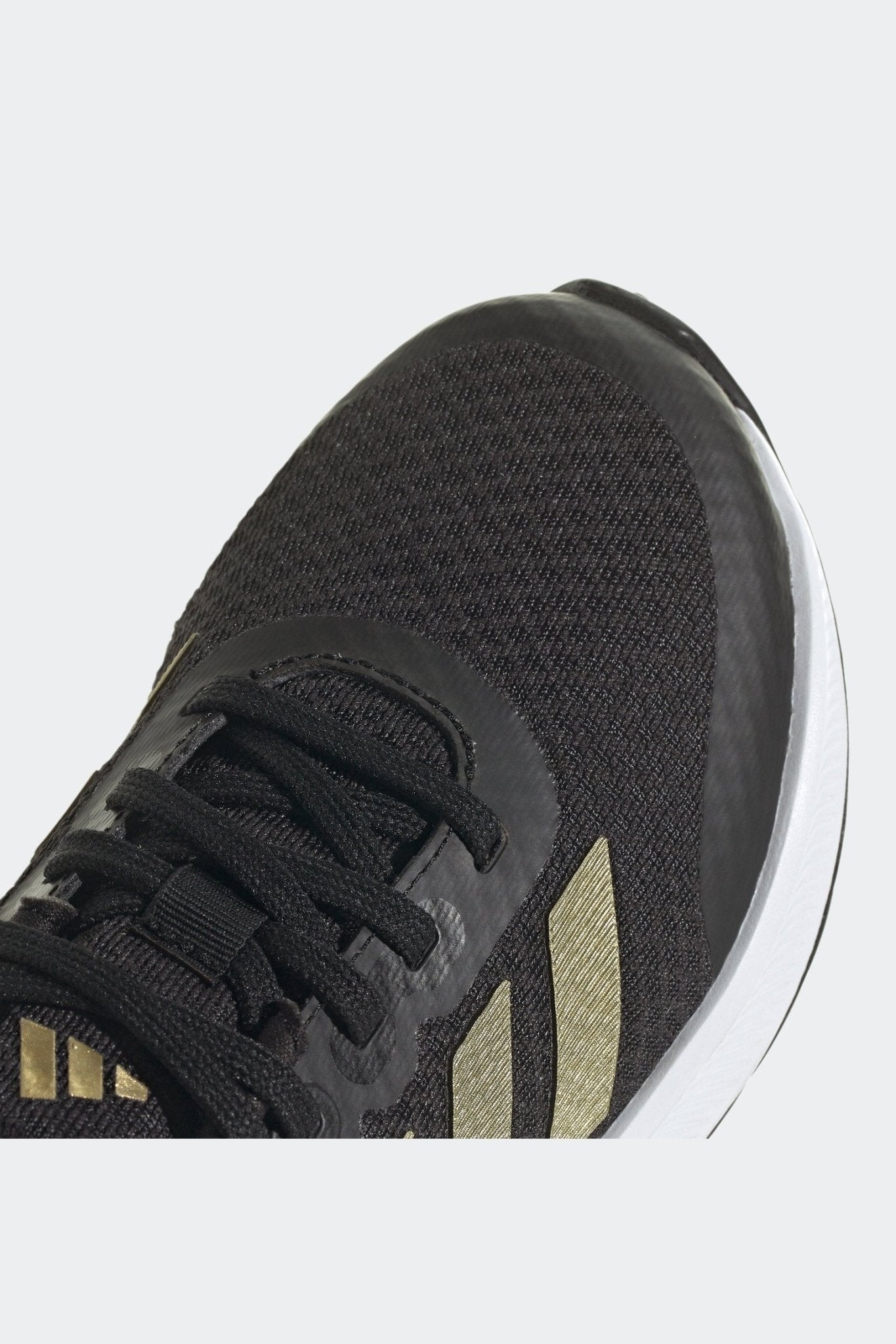 ADIDAS - נעלי ספורט לנשים ונוער RUNFALCON 3.0 בצבע שחור וזהב - MASHBIR//365