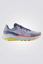 NEW BALANCE - נעלי ספורט לנשים WTNTR בצבע אפור - MASHBIR//365