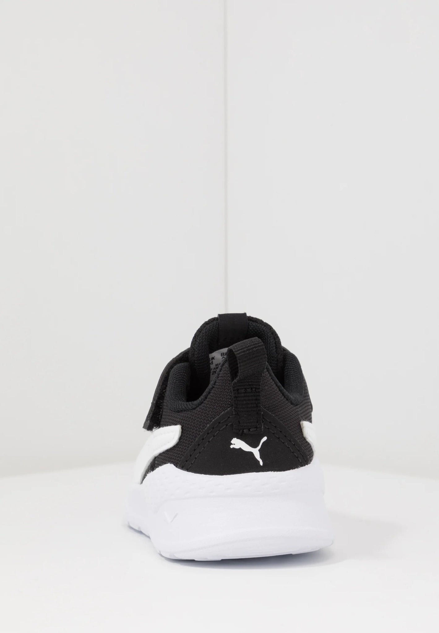 PUMA - נעלי ספורט לנוער Anzarun Lite AC PS בצע שחור ולבן - MASHBIR//365