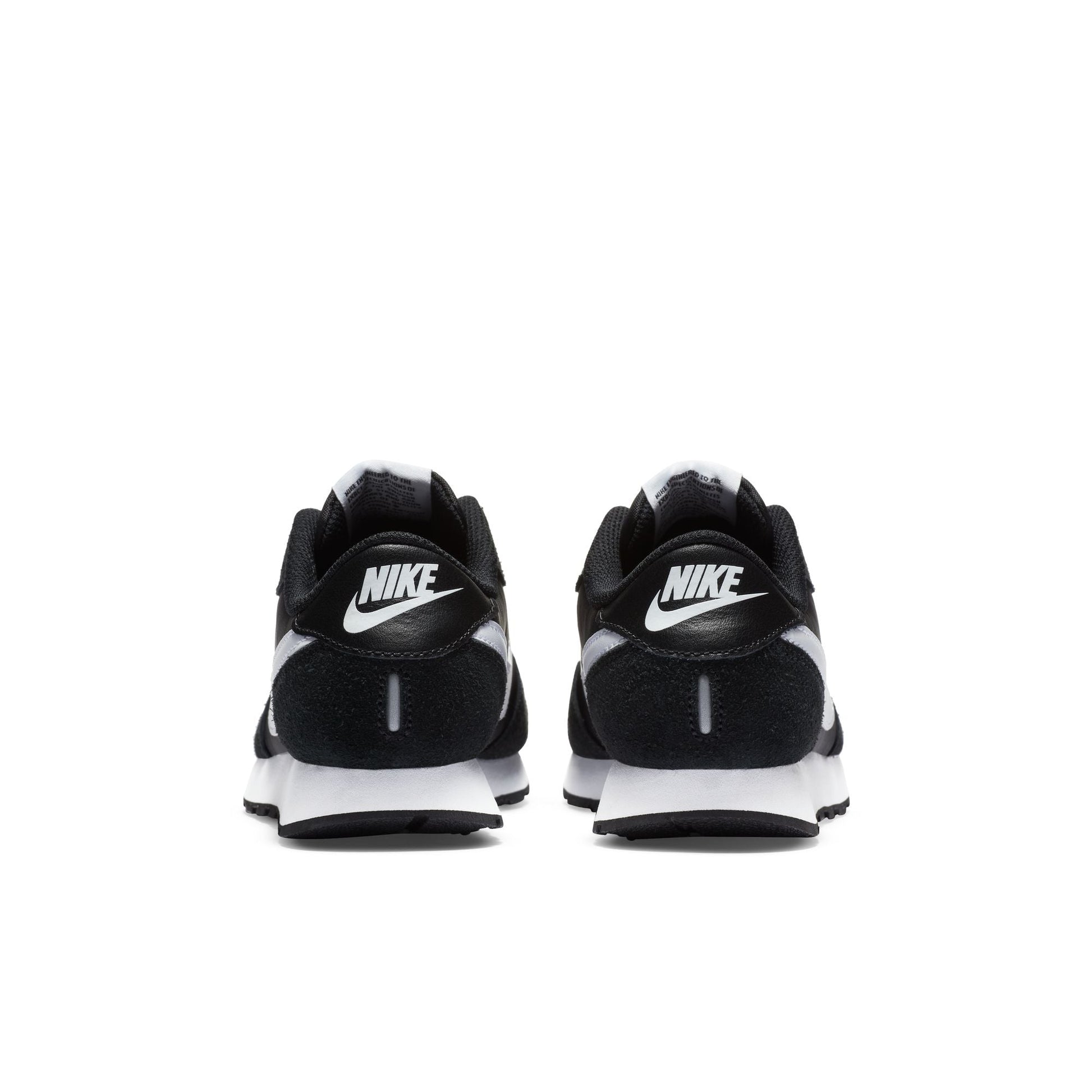 NIKE - נעלי ספורט לנוער MD Valiant בצבע שחור - MASHBIR//365