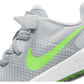 NIKE - נעלי ספורט לנוער Nike Revolution 6 בצבע אפור וירוק - MASHBIR//365 - 3