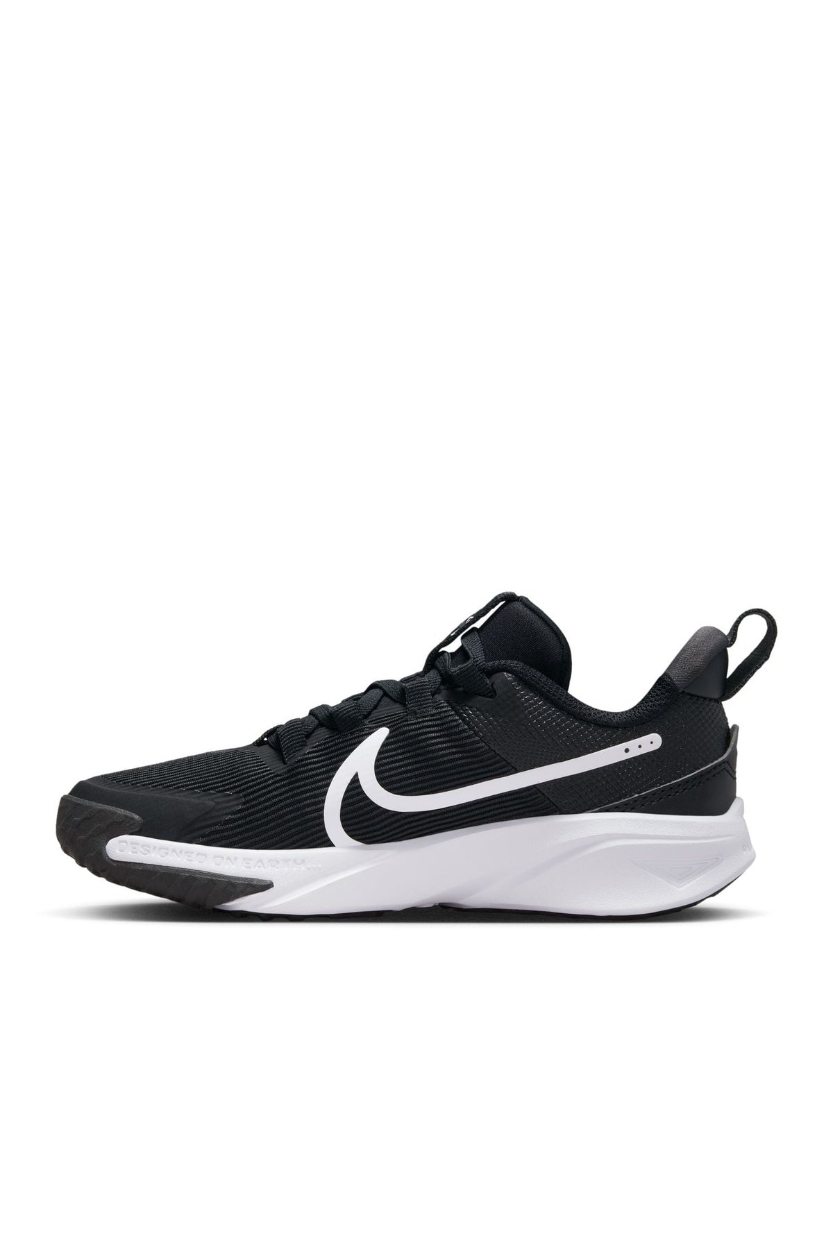 NIKE - נעלי ספורט לנוער Star Runner 4 בצבע שחור ולבן - MASHBIR//365