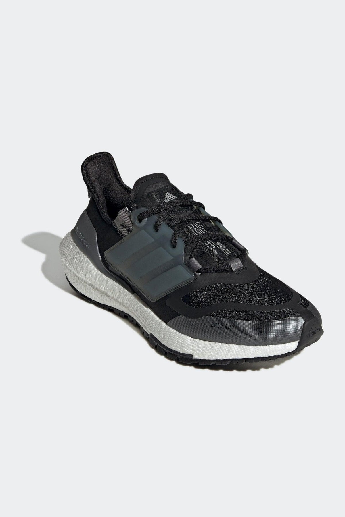 ADIDAS - נעלי ספורט ULTRABOOST 22 COLD.RDY בצבע שחור - MASHBIR//365