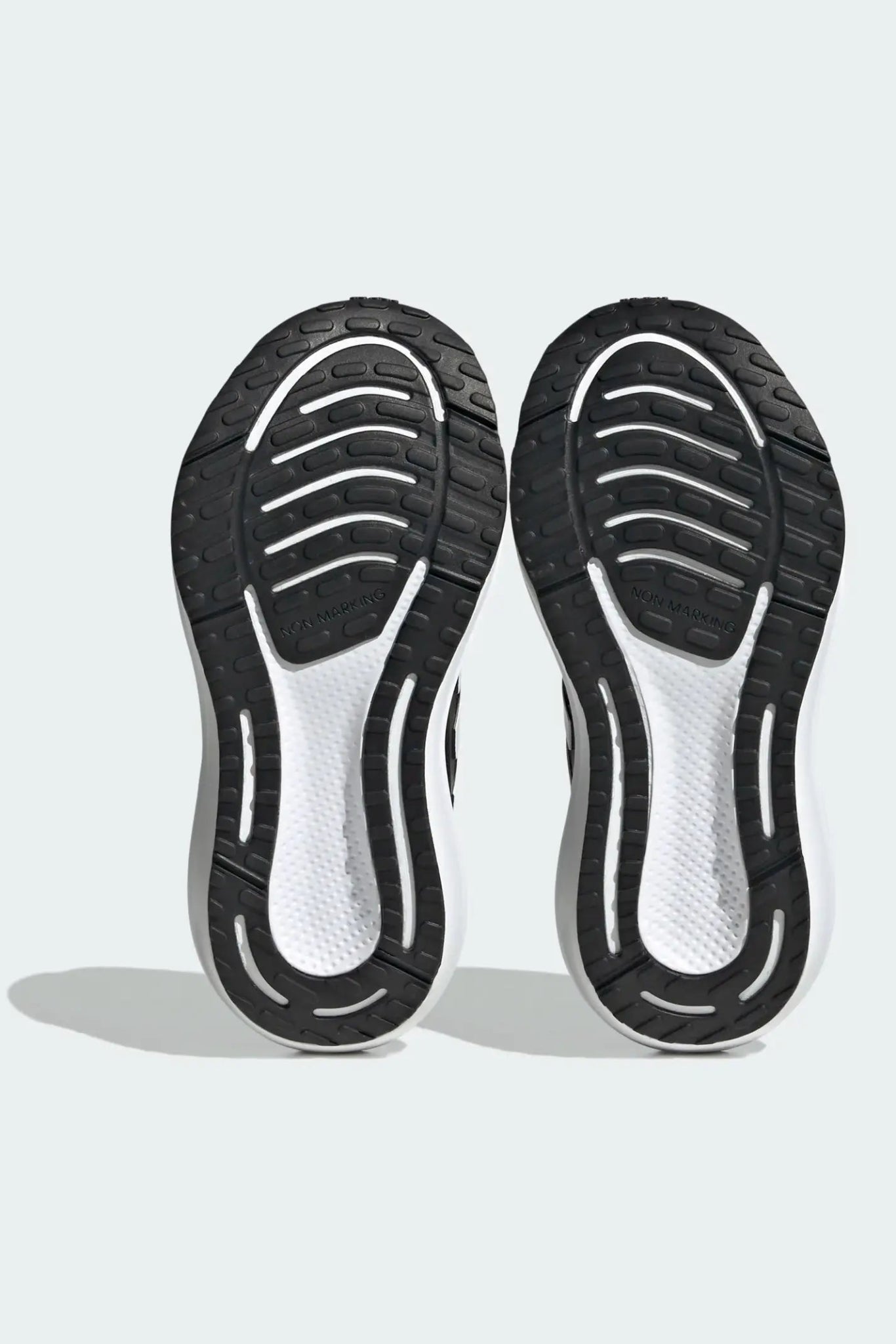 ADIDAS - נעלי ספורט ULTRABOUNCE לילדים בצבע שחור - MASHBIR//365