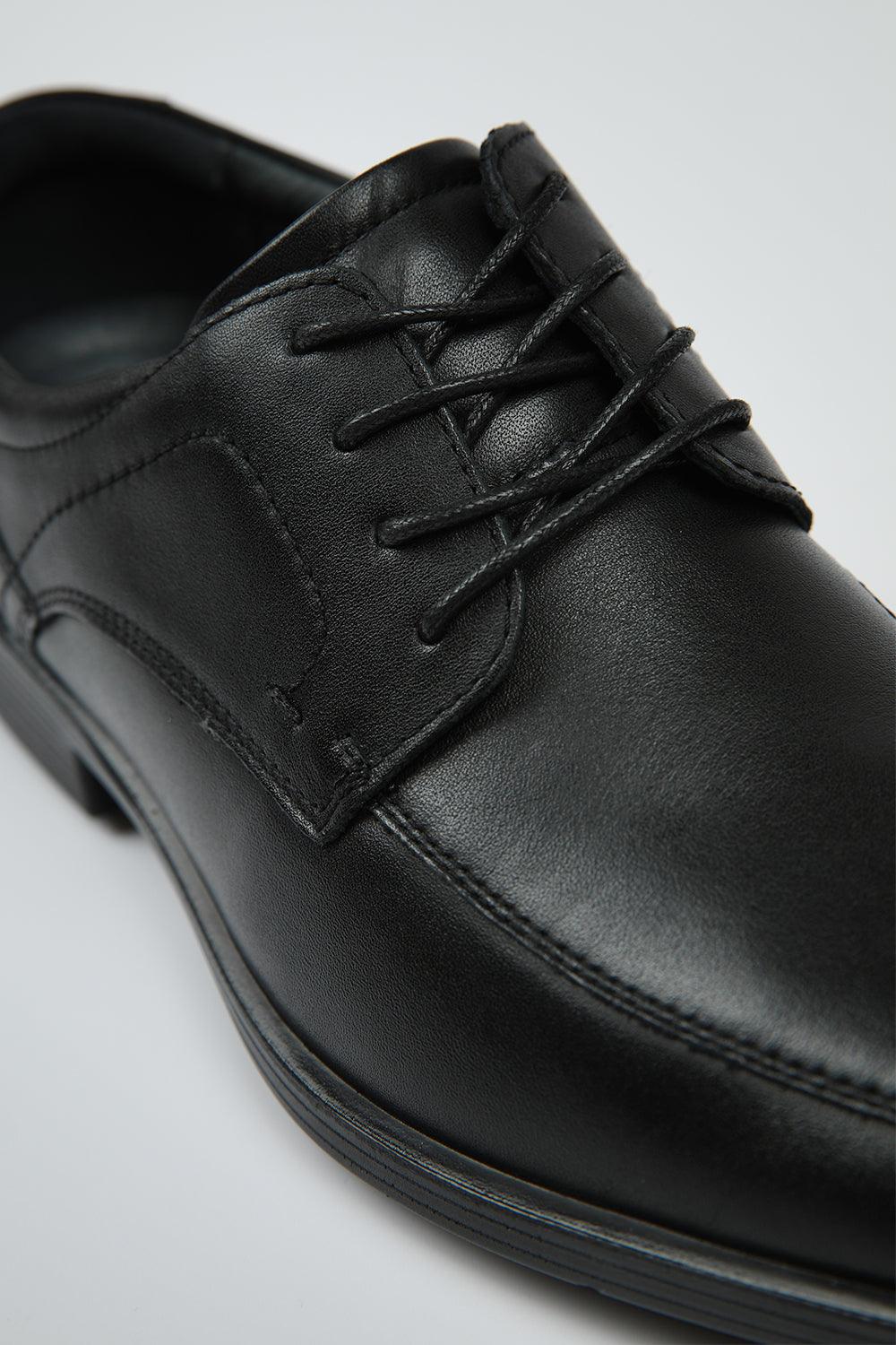 KENNETH COLE - נעלי עור LONDON שחור - MASHBIR//365
