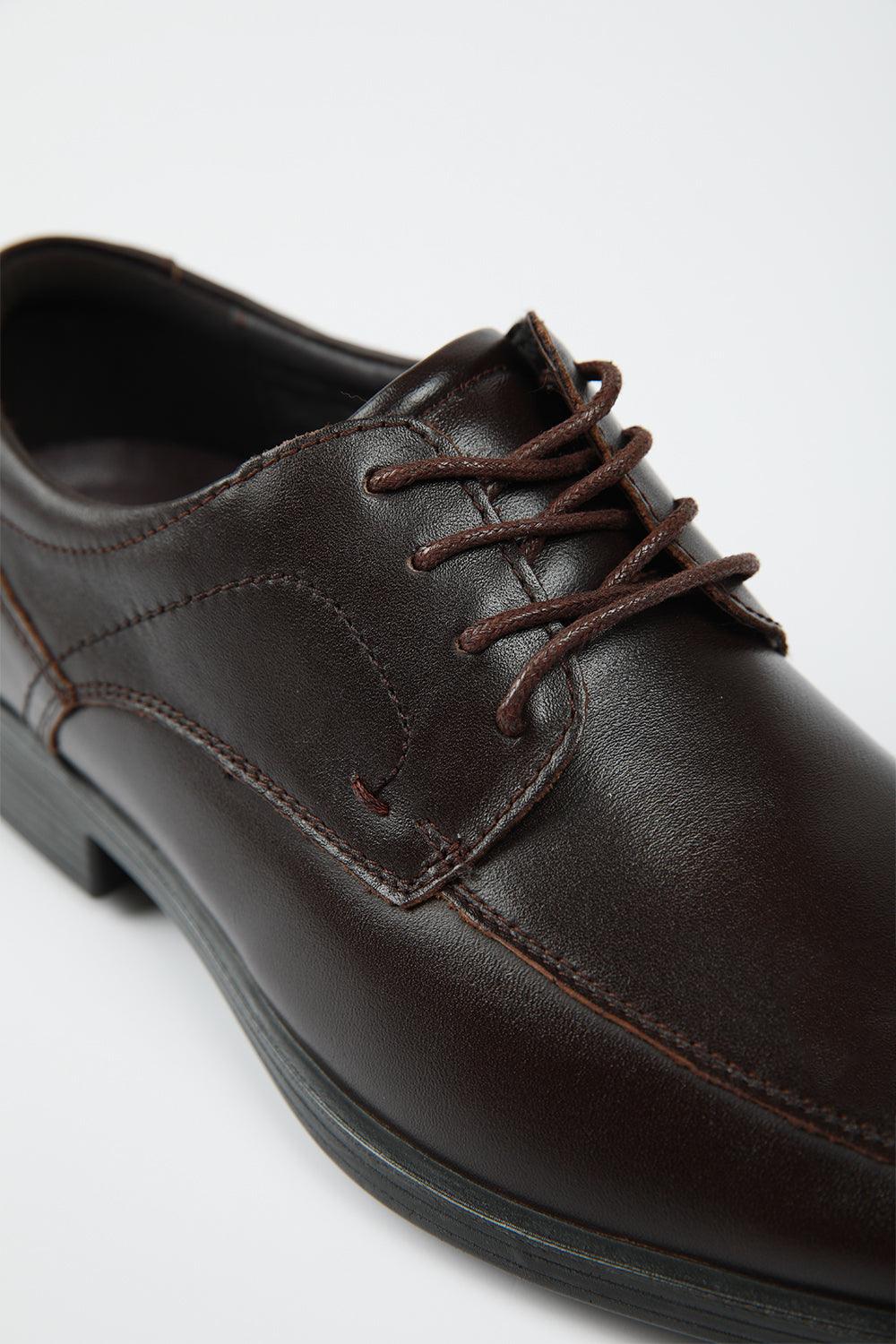KENNETH COLE - נעלי עור LONDON חום - MASHBIR//365