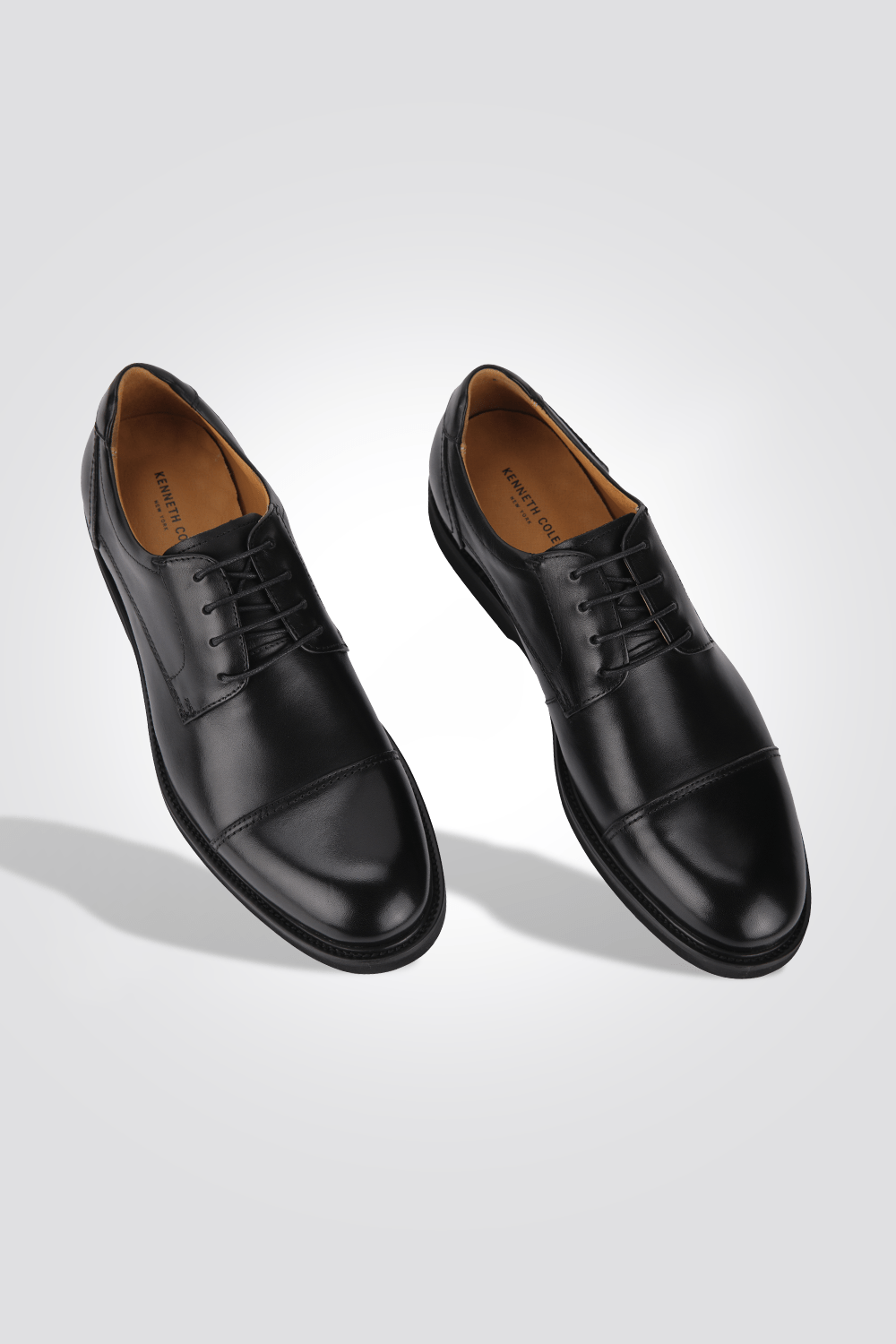 KENNETH COLE - נעליים אלגנטיות מעור לגברים בצבע שחור עם שרוכים - MASHBIR//365