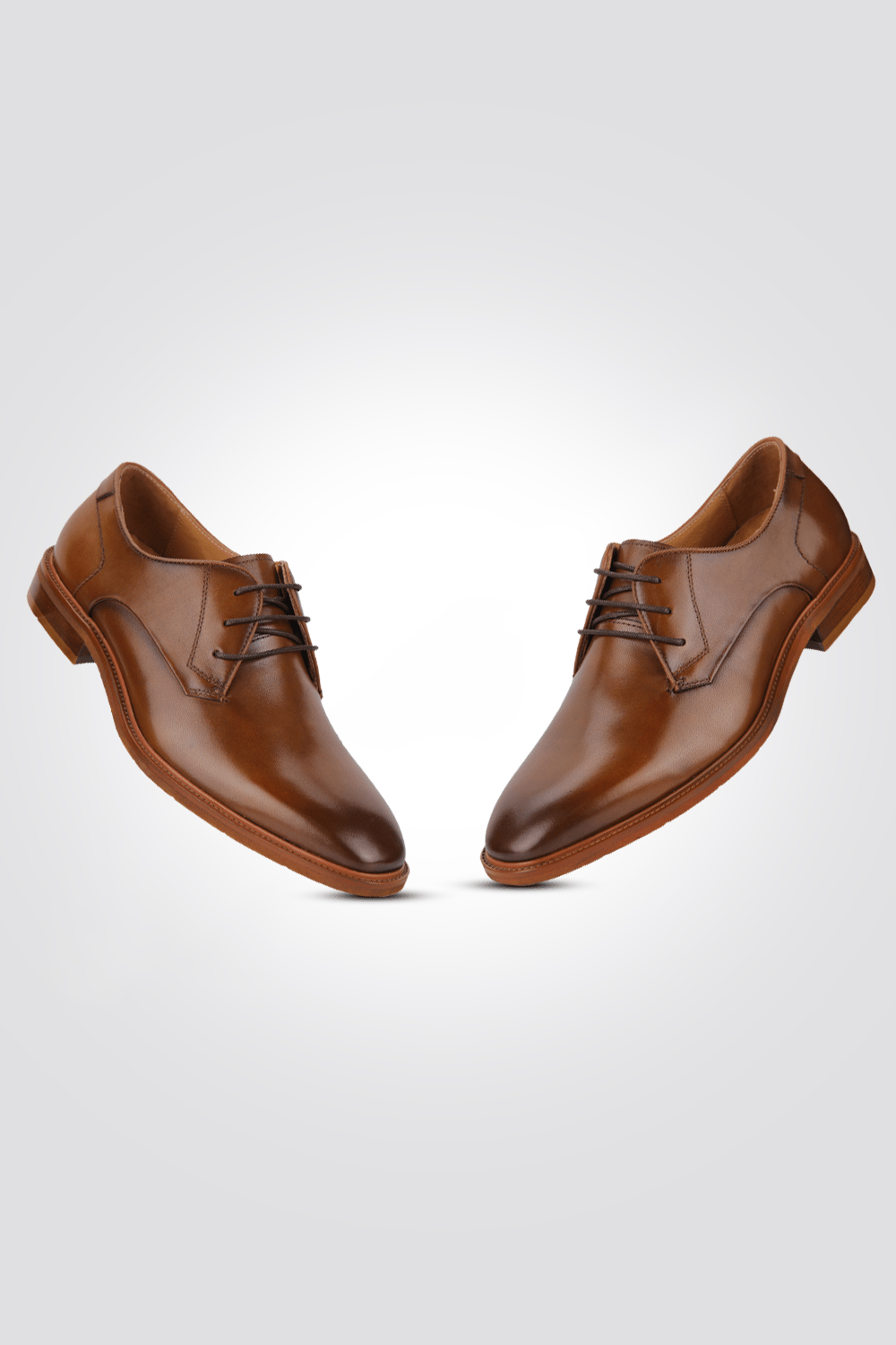 KENNETH COLE - נעליים אלגנטיות מעור לגברים בצבע חום עם שרוכים - MASHBIR//365