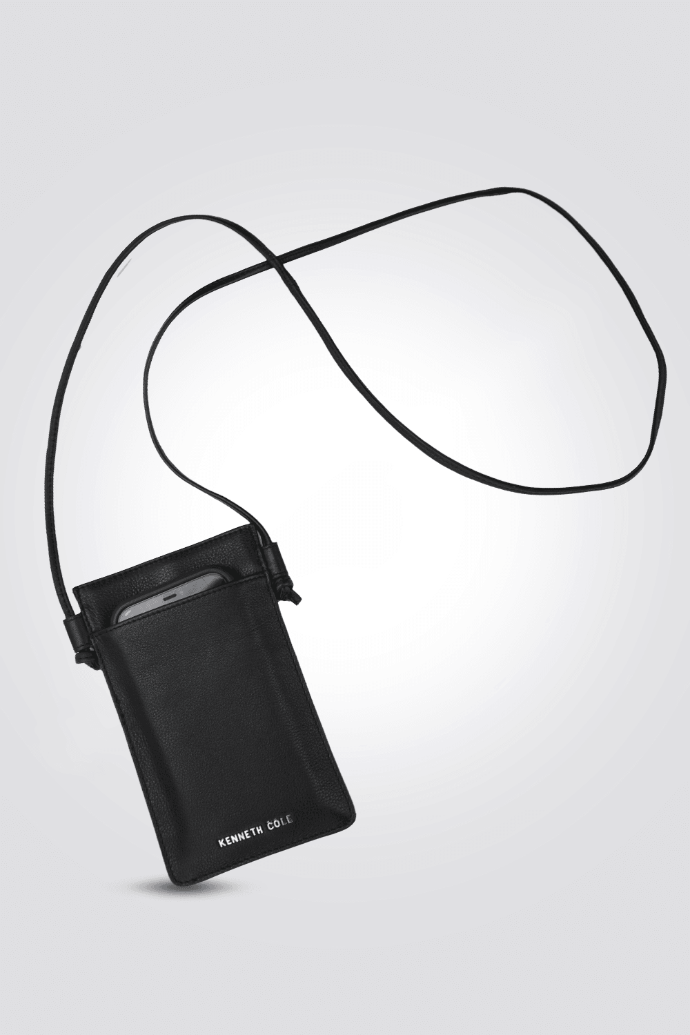 KENNETH COLE - נרתיק עור לטלפון בצבע שחור - MASHBIR//365