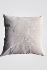 ASHRAM - כרית נוי אקלקטי בצבע בז' - MASHBIR//365