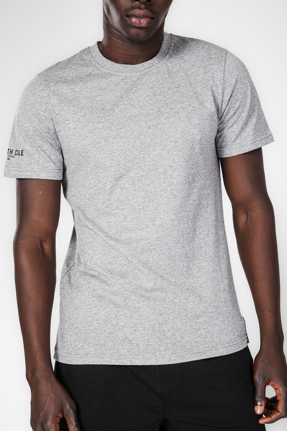 KENNETH COLE - סט פיג'מה קצרה לגבר בצבע אפור ושחור - MASHBIR//365