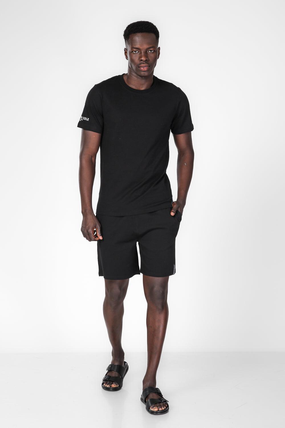 KENNETH COLE - סט פיג'מה קצרה לגבר בצבע שחור - MASHBIR//365