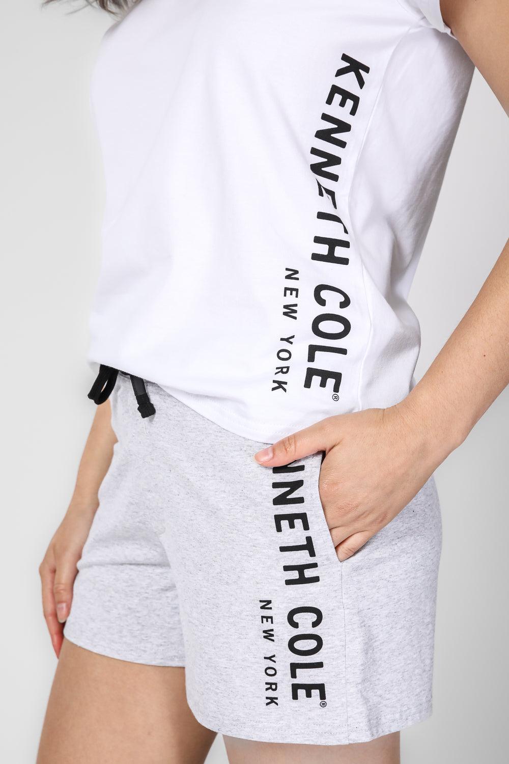 KENNETH COLE - סט פיג'מה קצרה לנשים בצבע לבן ואפור - MASHBIR//365