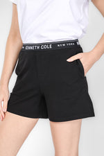 KENNETH COLE - סט פיג'מה קצרה לנשים בצבע לבן ושחור - MASHBIR//365