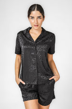 DELTA - סט פיג’מה קצרה מכופתרת LEOPARD מנומר שחור - MASHBIR//365