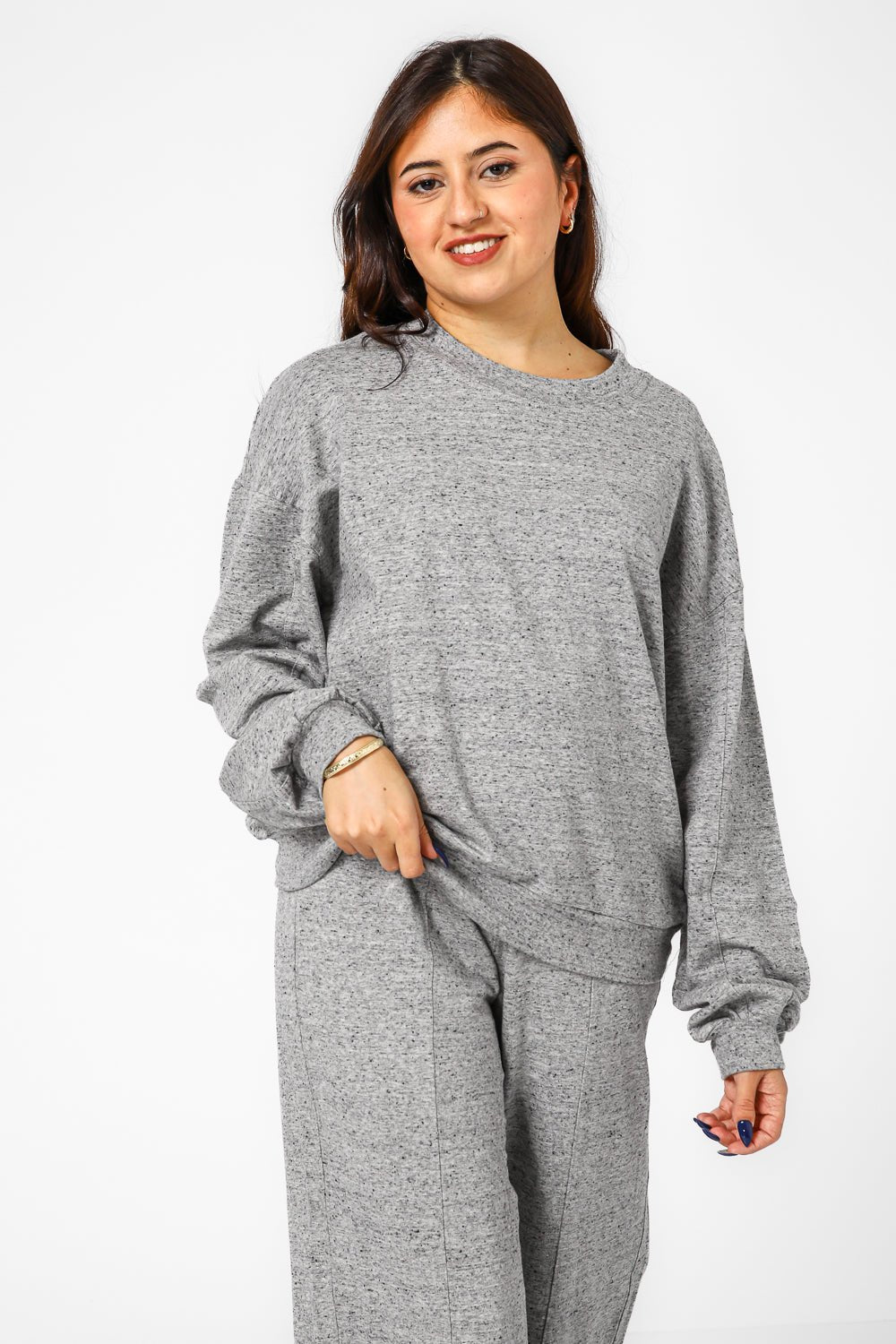 DELTA - סט פנאי ארוך אפור מבד דק - MASHBIR//365