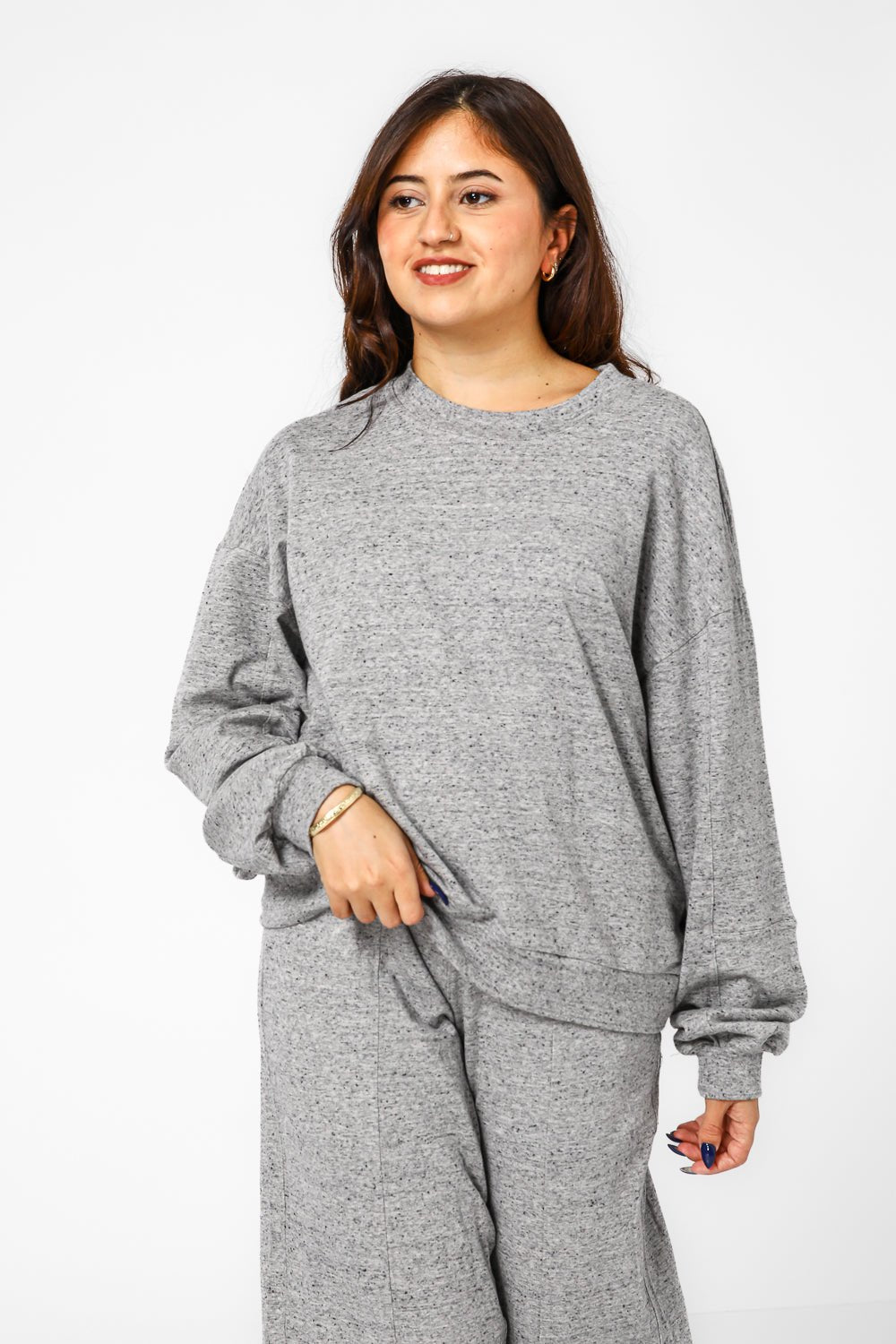 DELTA - סט פנאי ארוך אפור מבד דק - MASHBIR//365