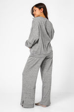 DELTA - סט פנאי ארוך אפור מבד דק - MASHBIR//365