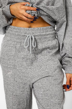 DELTA - סט פנאי ארוך אפור מבד דק - MASHBIR//365