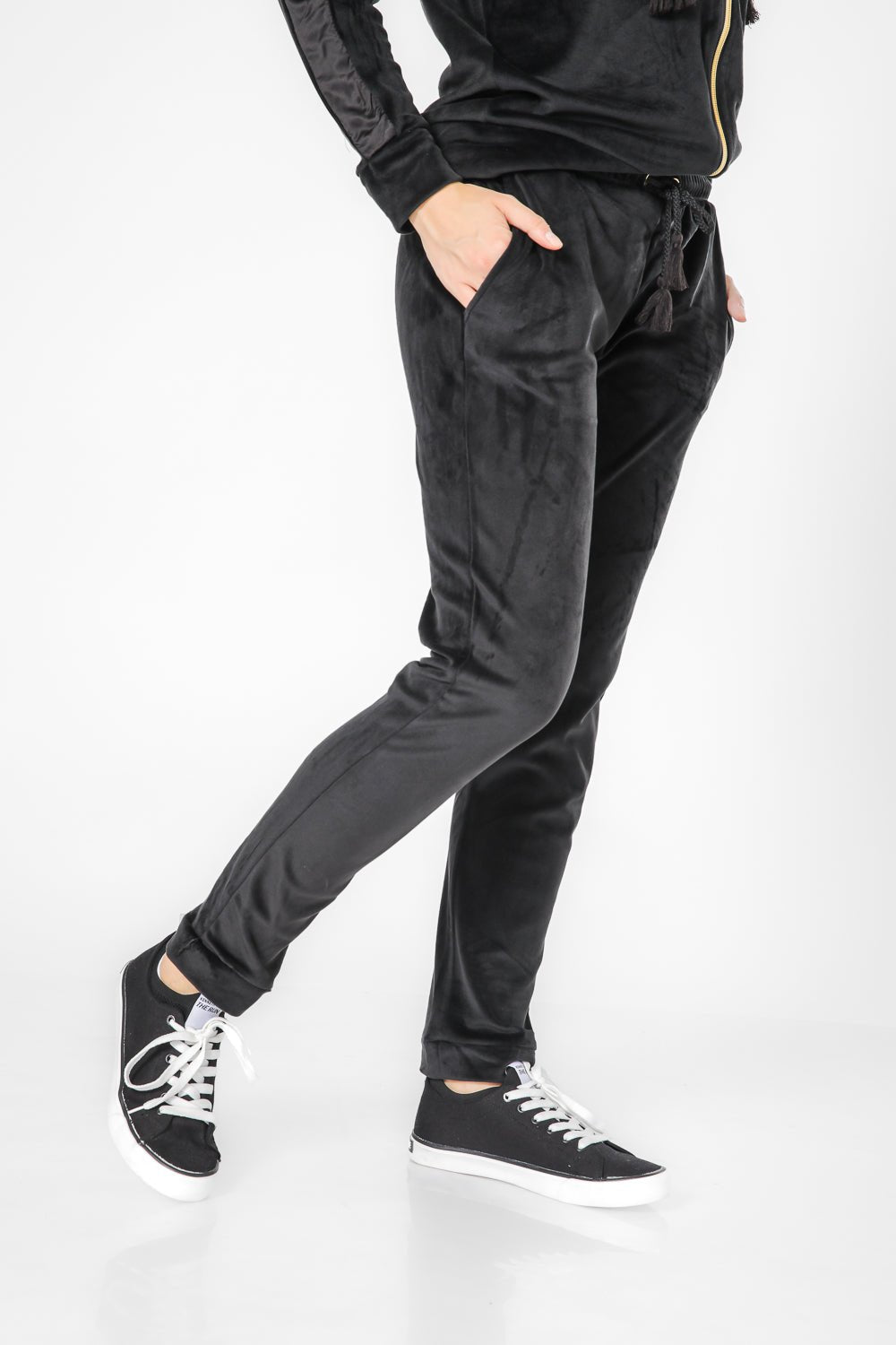 TEHABAD - סט קפוצון עם רוכסן קטיפה - MASHBIR//365