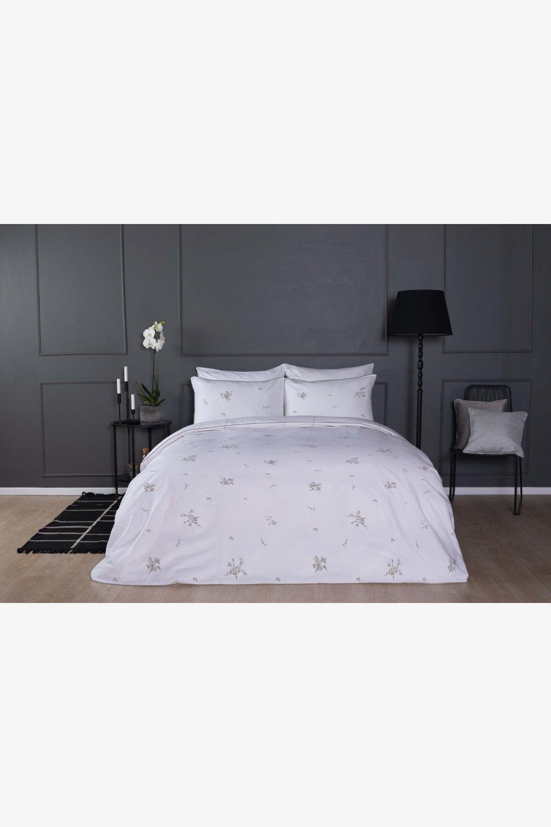 HOMESTYLE - סט מצעים זוגית רחבה 180/200 כותנה סאטן דגם JAIPUR גוון לבן - MASHBIR//365