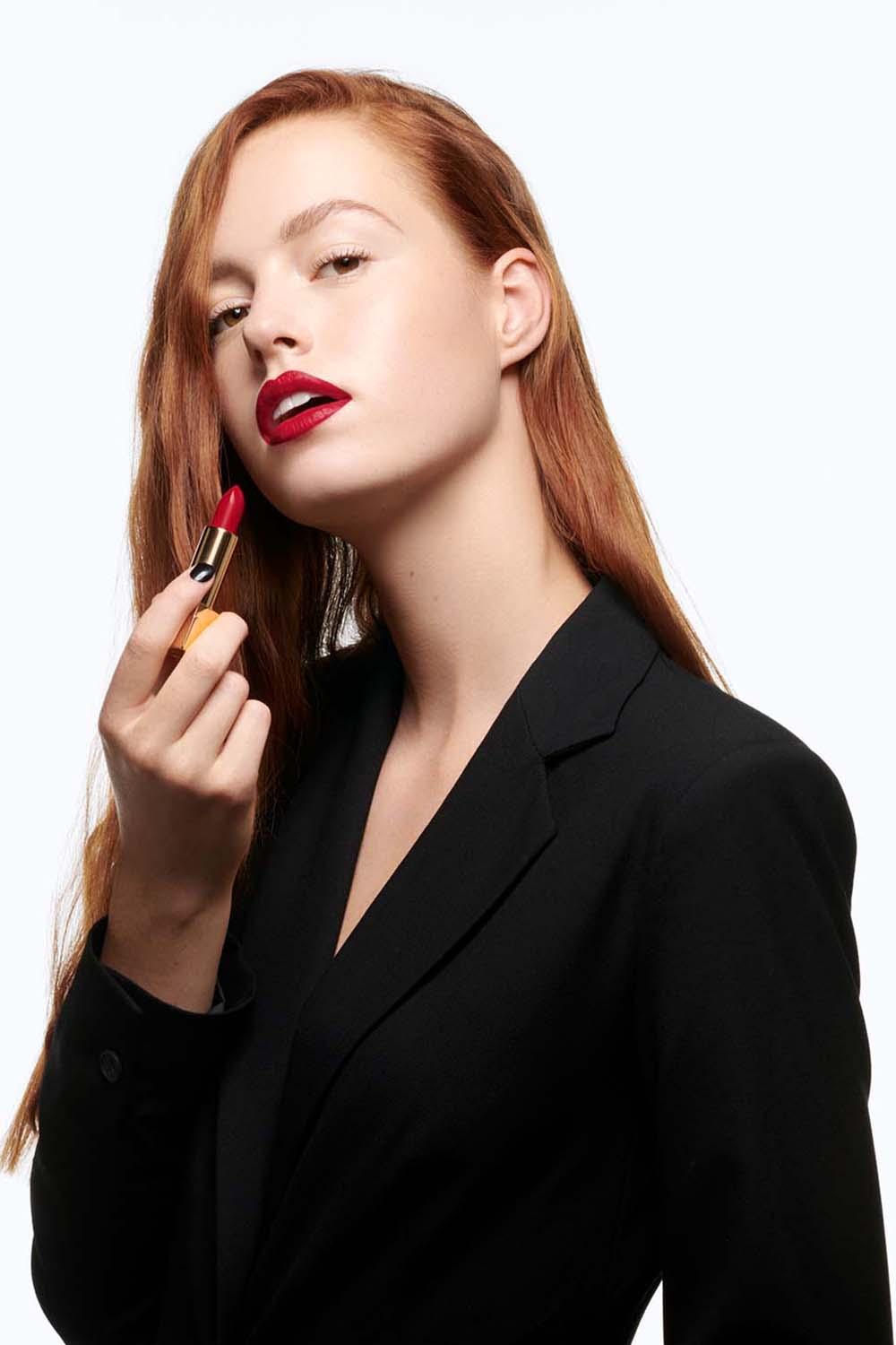 Yves Saint Laurent - שפתון ROUGE PUR COUTURE פיגמנטי ועמיד במיוחד בגימור משי - MASHBIR//365