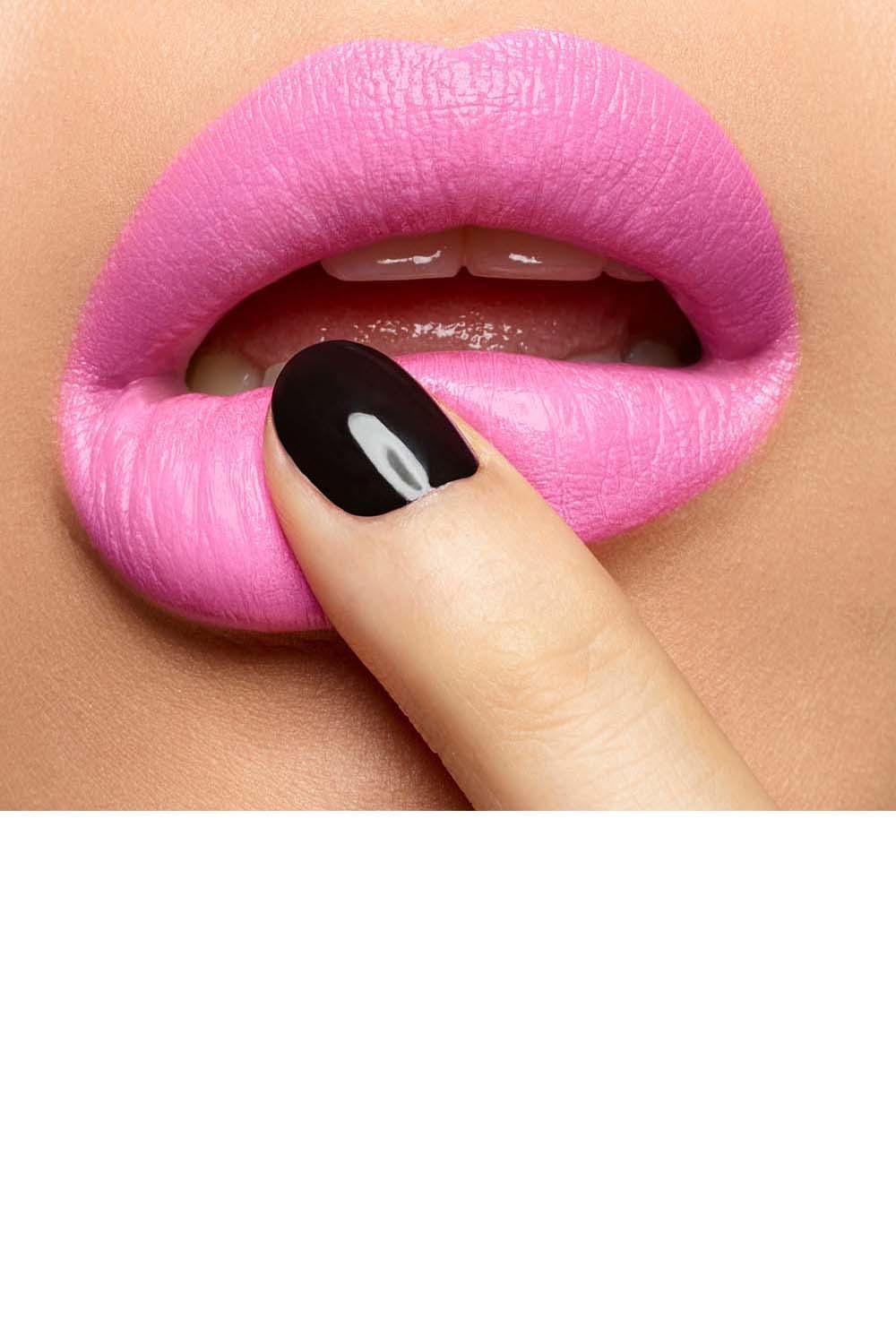 Yves Saint Laurent - שפתון ROUGE PUR COUTURE פיגמנטי ועמיד במיוחד בגימור משי - MASHBIR//365