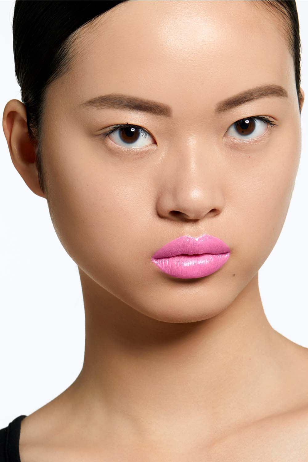 Yves Saint Laurent - שפתון ROUGE PUR COUTURE פיגמנטי ועמיד במיוחד בגימור משי - MASHBIR//365