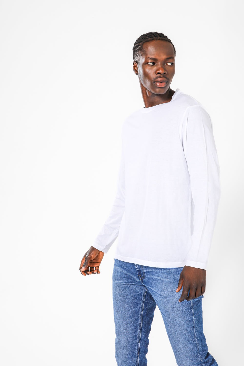 COOL 32 - שלישיית גופיות כותנה לגבר בצבע לבן - MASHBIR//365