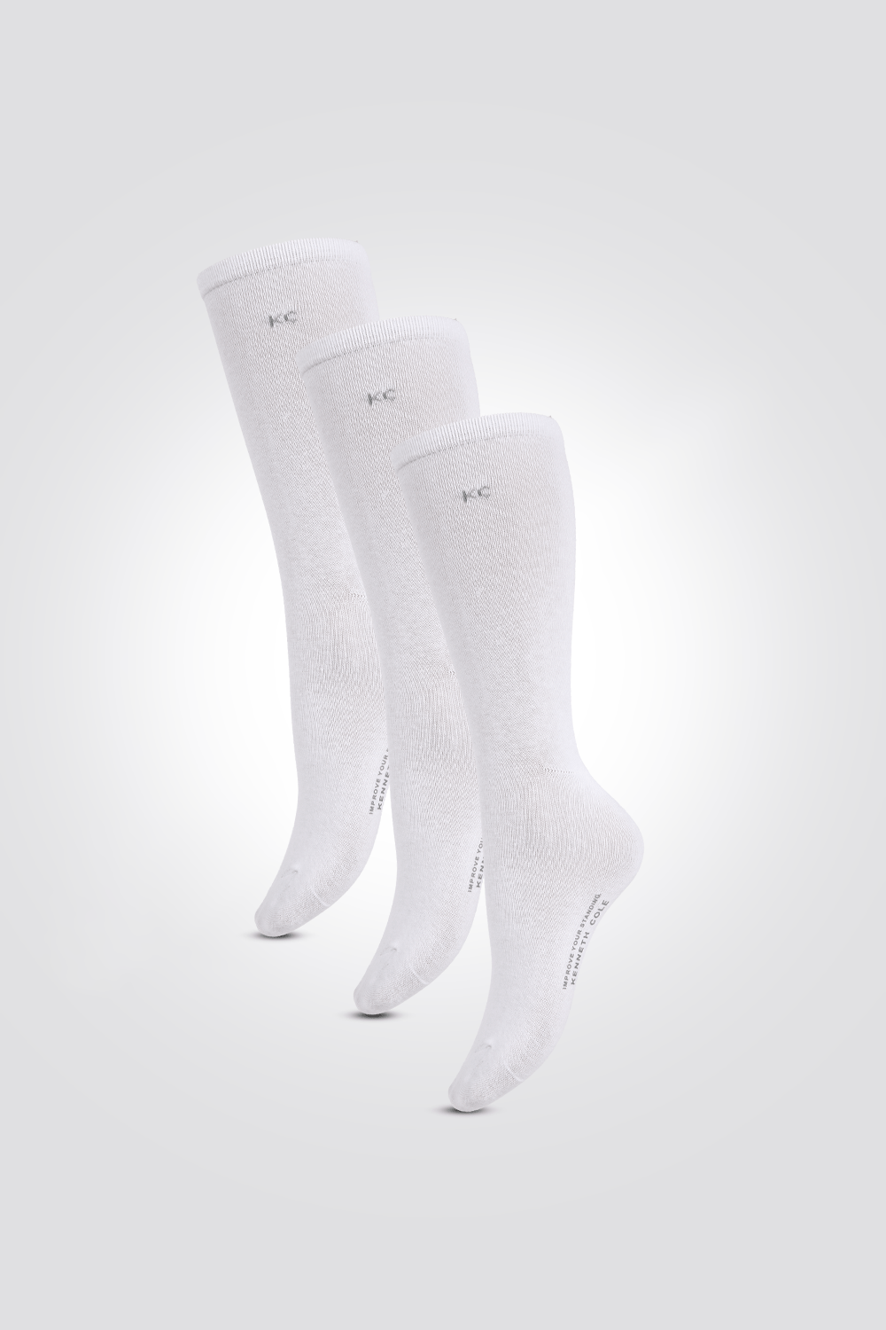 KENNETH COLE - שלישיית זוגות גרביים לגברים חלקות בצבע לבן - MASHBIR//365