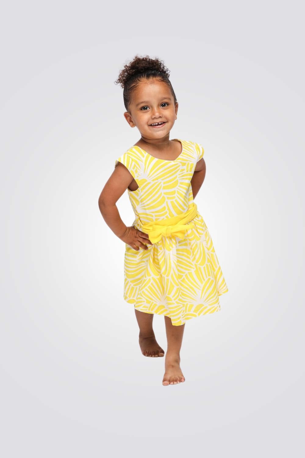 OKAIDI - שמלה פרחונית לילדות בצבע צהוב - MASHBIR//365