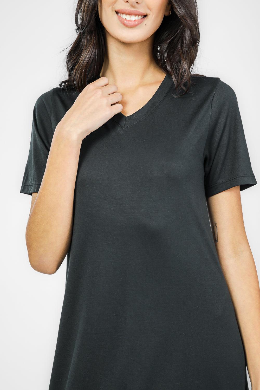 DELTA - שמלה קצרה צאוורון V לנשים בצבע שחור - MASHBIR//365