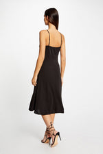 MORGAN - שמלה משוחררת לנשים בצבע שחור - MASHBIR//365