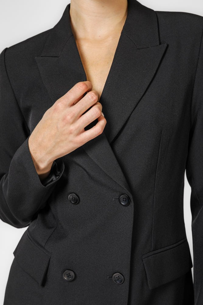 שמלת מיני בלייזר שחורה | קנת קול