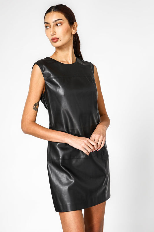 KENNETH COLE - שמלת דמוי עור ללא שרוול בצבע שחור - MASHBIR//365