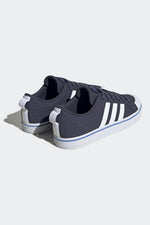 ADIDAS - סניקרס BRAVADA 2.0 לגברים בצבע נייבי - MASHBIR//365