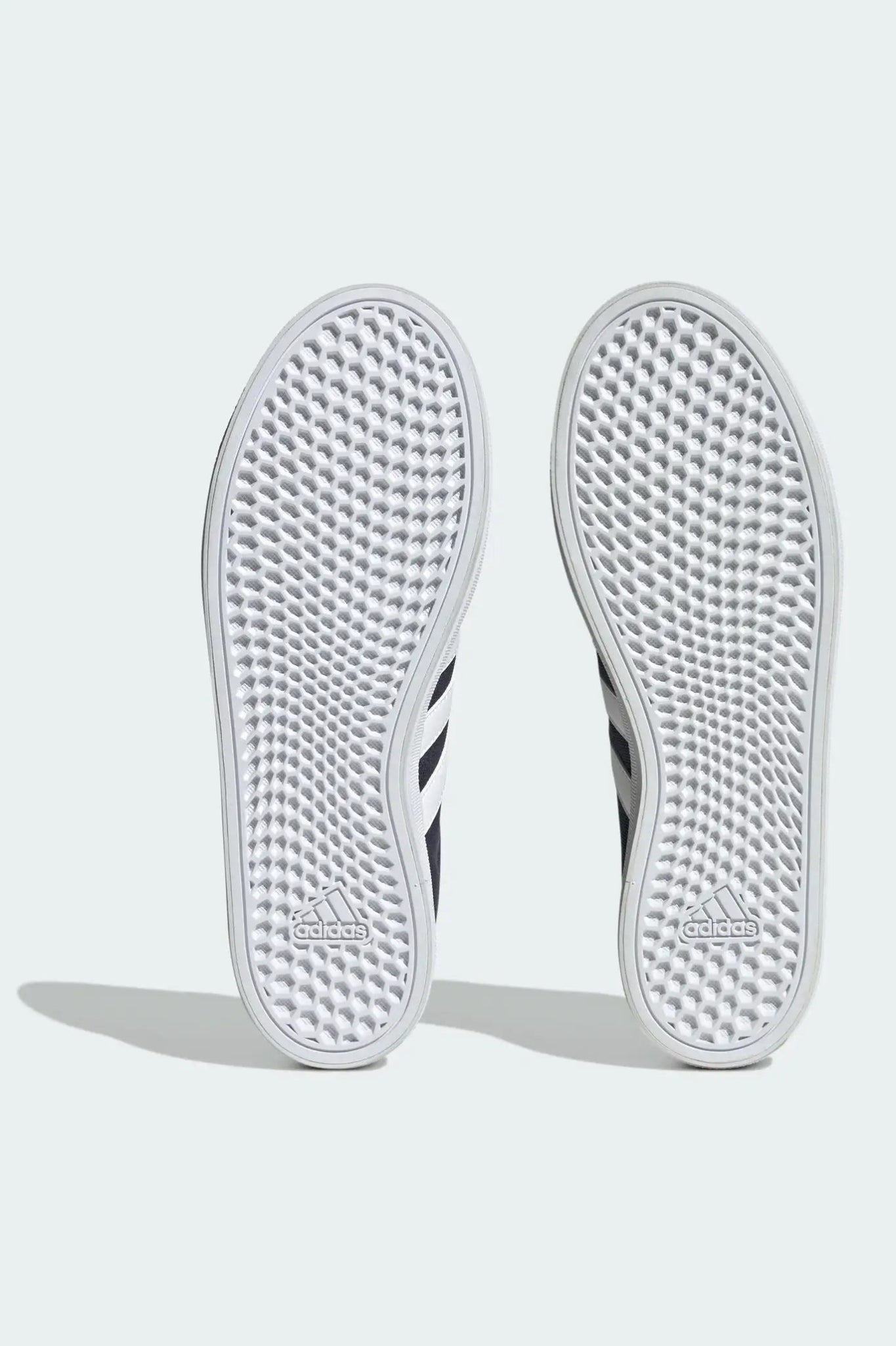 ADIDAS - סניקרס BRAVADA 2.0 לגברים בצבע נייבי - MASHBIR//365