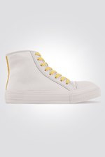 KENNETH COLE - סניקרס גבוהות לנשים בצבע לבן וצהוב - MASHBIR//365