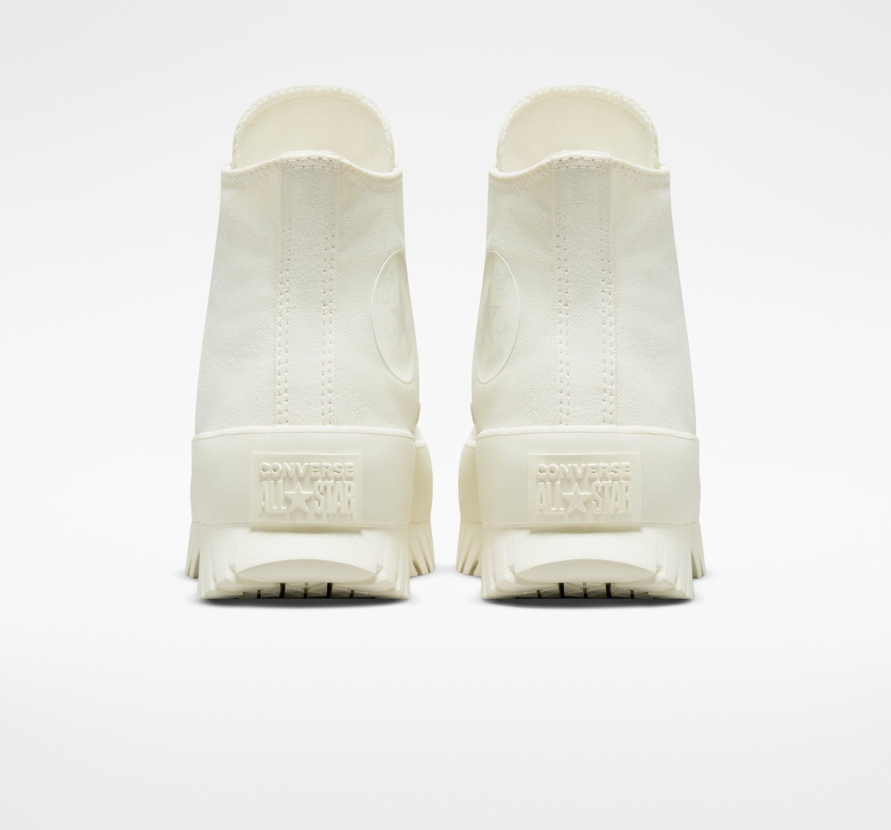 CONVERSE - סניקרס גבוהות לנשים Chuck Taylor All Star Lugged 2.0 בצבע בז' - MASHBIR//365