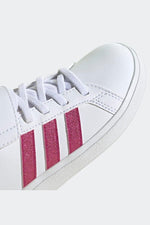 ADIDAS - סניקרס GRAND COURT 2.0 לנערות בצבע לבן - MASHBIR//365