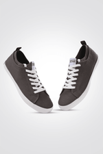 KENNETH COLE - סניקרס לגבר KAM RUNS בצבע אפור - MASHBIR//365