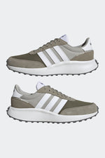 ADIDAS - סניקרס לגבר RUN 70s בצבע אופוויט - MASHBIR//365