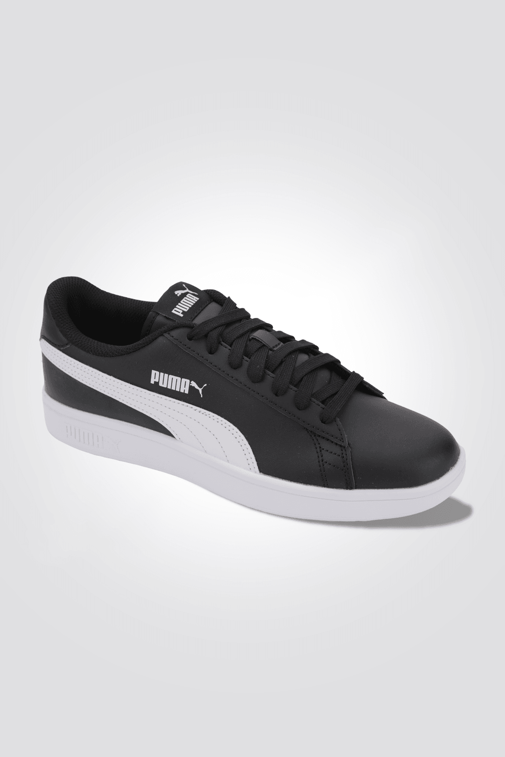 PUMA - סניקרס לגבר Smash v2 L בצבע שחור ולבן - MASHBIR//365
