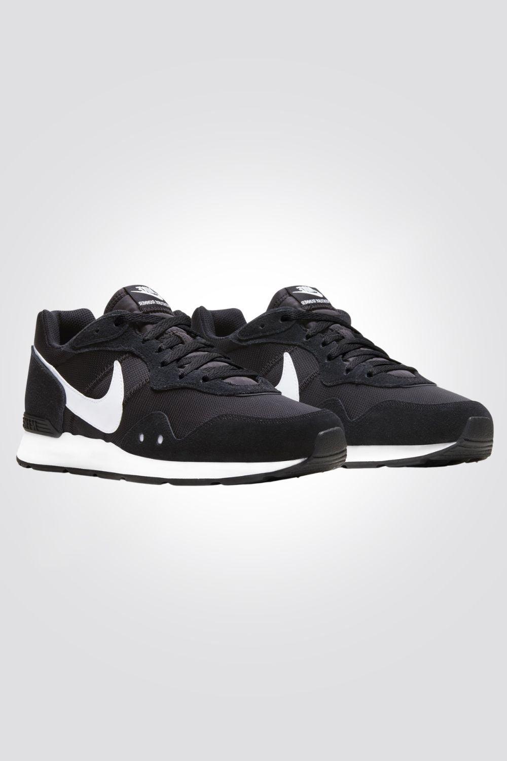 NIKE - סניקרס לגבר Venture Runner בצבע שחור - MASHBIR//365