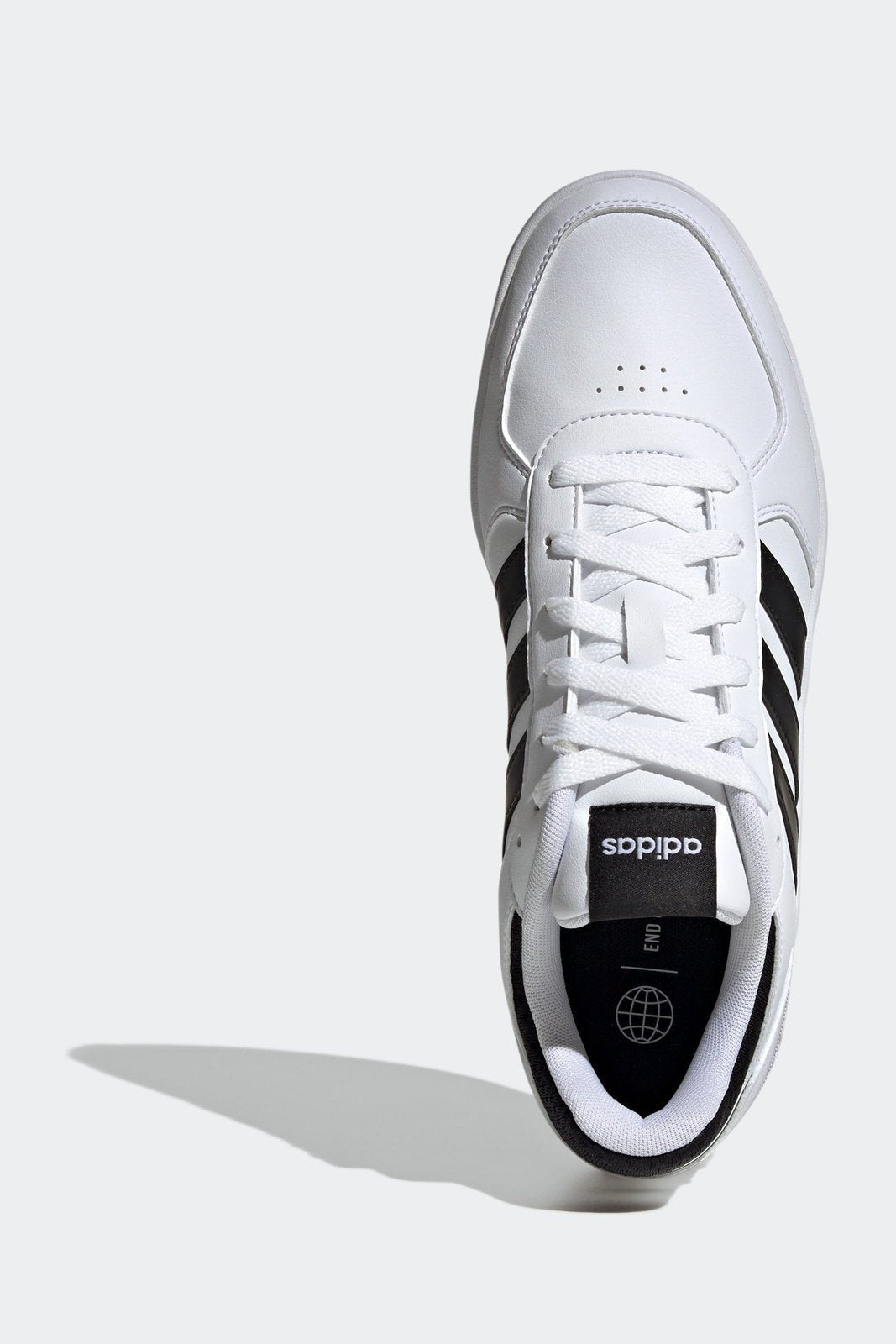 ADIDAS - סניקרס לגברים COURTBEAT בצבע לבן - MASHBIR//365