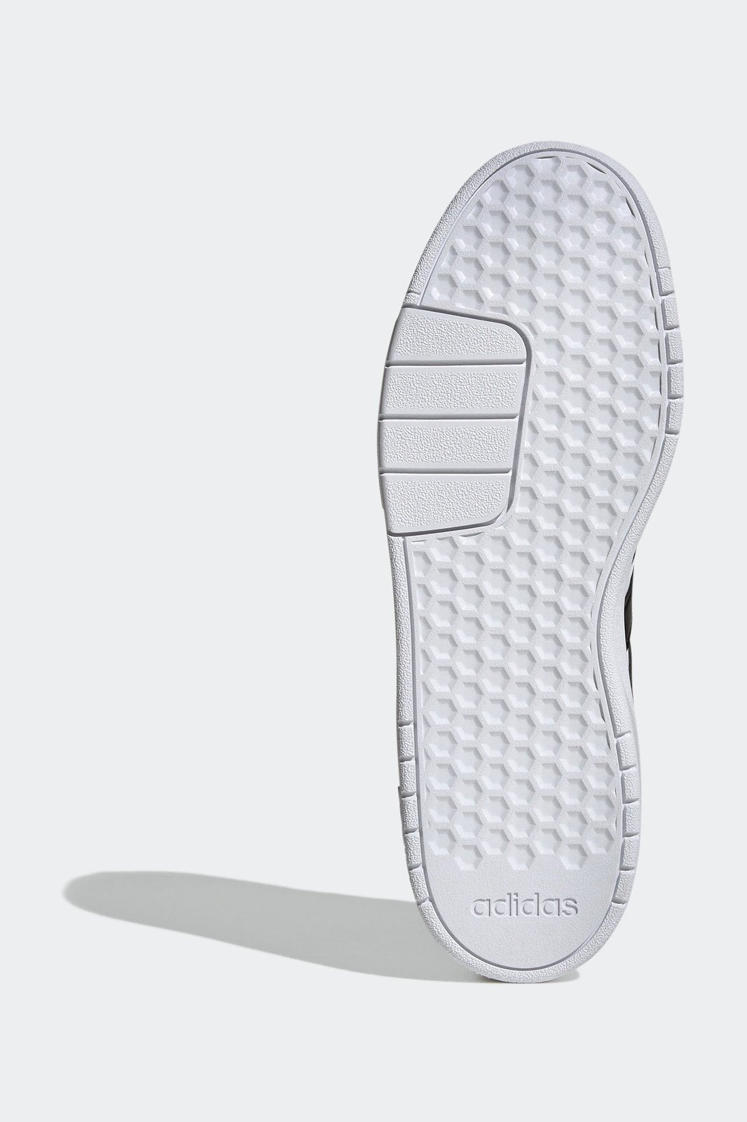 ADIDAS - סניקרס לגברים COURTBEAT בצבע לבן - MASHBIR//365