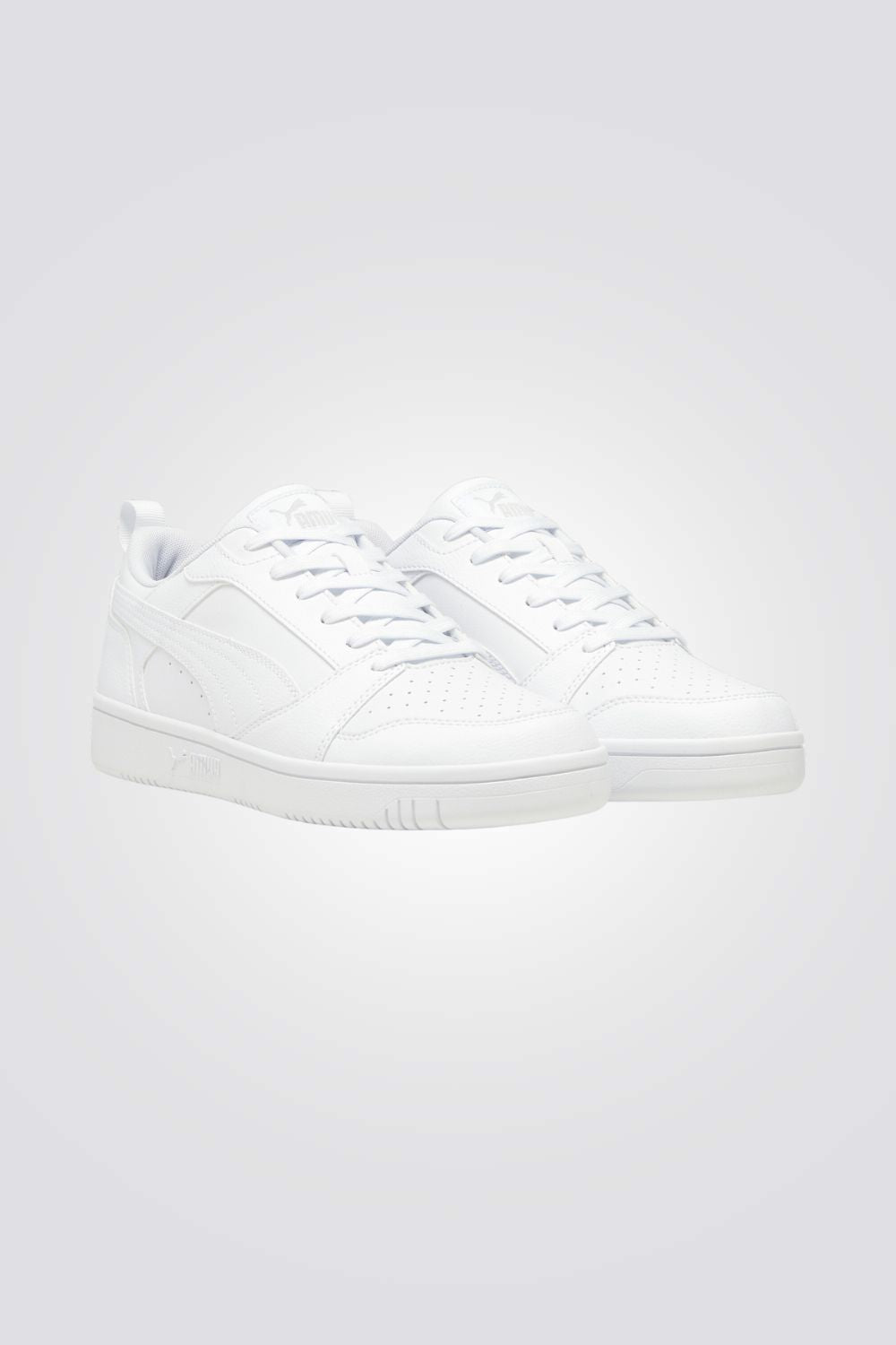 PUMA - סניקרס לגברים Rebound v6 Low בצבע אפור בהיר ולבן - MASHBIR//365